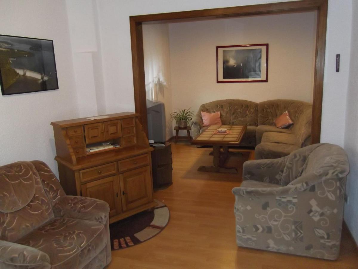 Ferienhaus Und Ferienwohnung Knappstein Möhnesee Εξωτερικό φωτογραφία